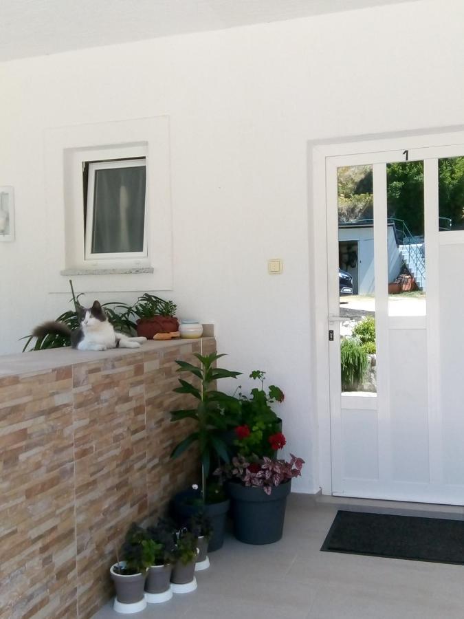 Apartments Rezek Supetarska Draga Εξωτερικό φωτογραφία